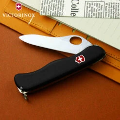 Victorinox Sentinel One Hand - Black Box 5 Victorinox Sentinel One Hand - Black Box -Montanic Store 0.8413.M3 3 600x600 c2a19d90 7eb2 4945 87ea 241f736a8586