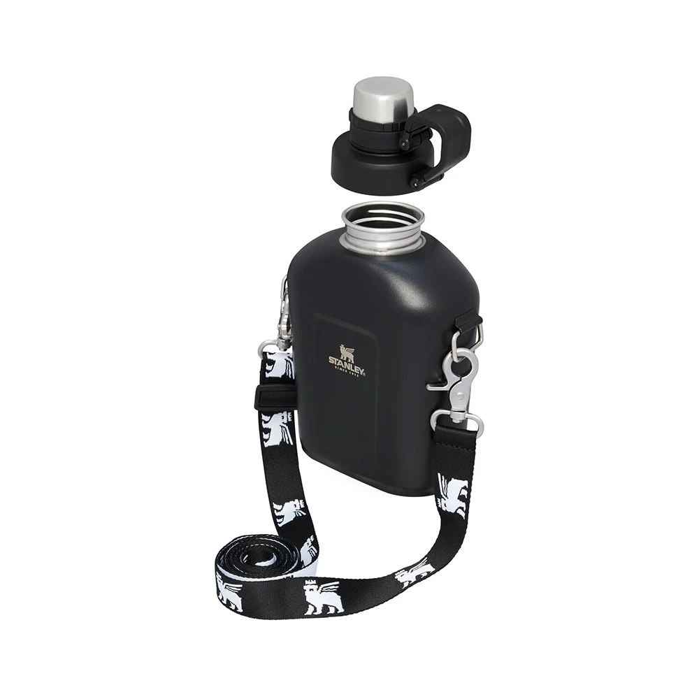 Stanley Classic Steel Canteen 1.1QT 2 Stanley Classic Steel Canteen 1.1QT - Image 2