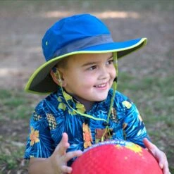 Sunday Afternoon Kids Clear Creek Boonie - Blue Solar Geodes/Grey 7 Sunday Afternoon Kids Clear Creek Boonie - Blue Solar Geodes/Grey -Montanic Store 1 91