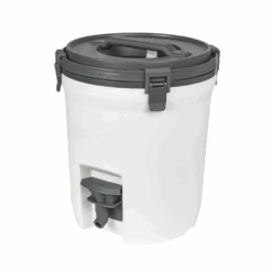 Stanley Adventure Water Jug 2 Gallon 21 Stanley Adventure Water Jug 2 Gallon -Montanic Store 10 01938 011 3