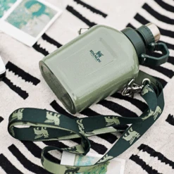 Stanley Classic Steel Canteen 1.1QT 22 Stanley Classic Steel Canteen 1.1QT -Montanic Store 18 63eb22a7 8d0a 4da6 8d25 ef34c6e7f9ae