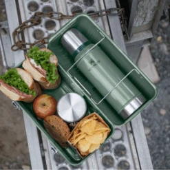 Stanley Classic Lunchbox 10QT Black 11 Stanley Classic Lunchbox 10QT Black -Montanic Store 1 75d7382c a5c3 4393 ab9c 2dbdf748a440