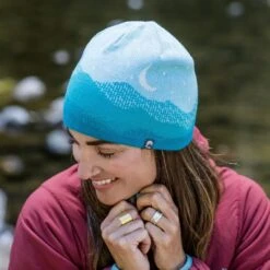 Sunday Afternoon Crescent Moon Beanie - Blue -Montanic Store 2 53