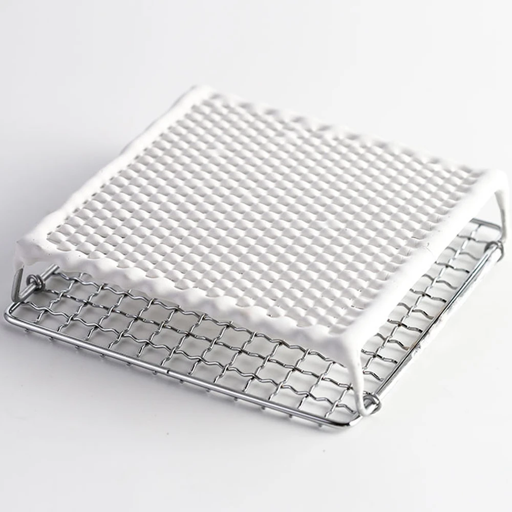 Light My Fire Shimoyama Japanese Style Ceramic BBQ Mesh - Large Size 2 Light My Fire Shimoyama Japanese Style Ceramic BBQ Mesh - Large Size - Image 2