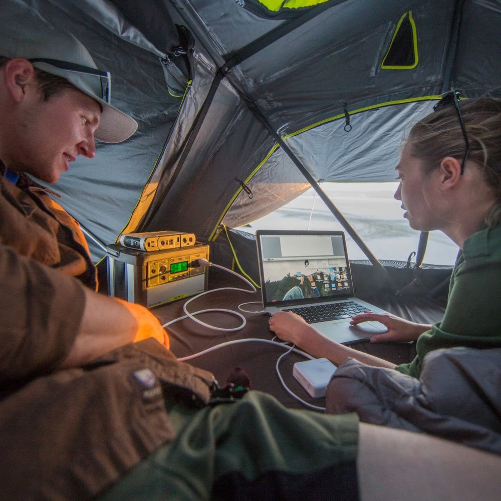 Goal Zero Yeti 400 AGM International 220V 5 Goal Zero Yeti 400 AGM International 220V - Image 5