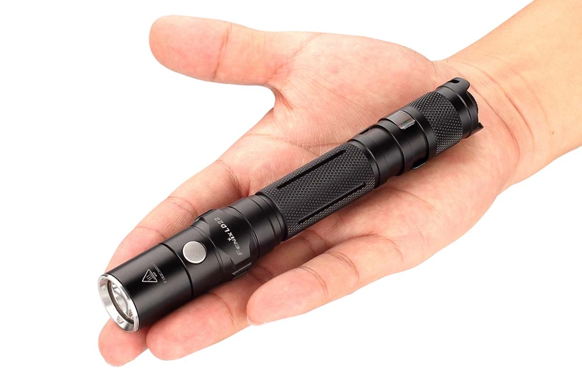 Fenix LD22 2015 G2 R5 LED Flashlight 3 Fenix LD22 2015 G2 R5 LED Flashlight - Image 3
