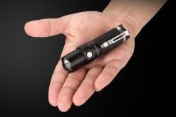 Fenix PD25 XP-L LED Flashlight Black 11 Fenix PD25 XP-L LED Flashlight Black -Montanic Store Fenix PD25 Flashlight Size