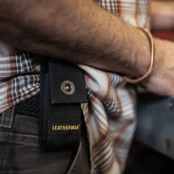 Leatherman Nylon Sheath With Pockets -Montanic Store LM934932 8 600x600 53d89cfc cba2 4016 8e84 ac46e4a21939
