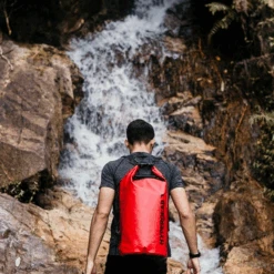 Hypergear Dry Bag 20L 19 Hypergear Dry Bag 20L -Montanic Store Lifestyle20L 1 600x600 3e4589ef 431e 4992 b89a 196a9e6038c3