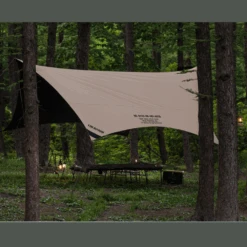 KZM Wild Field Hexa Tarp -Montanic Store Lifestyle 2