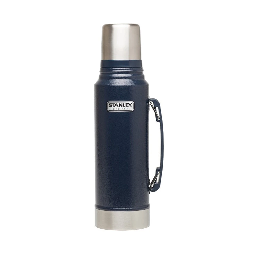 Stanley Classic Vacuum Insulated Bottle 1.4QT 4 Stanley Classic Vacuum Insulated Bottle 1.4QT - Image 4