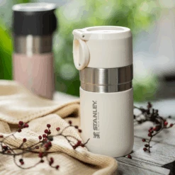 Stanley Go Slim Vacuum Bottle 9.5oz - Mint -Montanic Store Stanley Aida 1 c542549e f456 47f5 bd44 4056b8e4b0c0