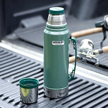 Stanley Classic Vacuum Insulated Bottle 1.4QT 8 Stanley Classic Vacuum Insulated Bottle 1.4QT - Image 8