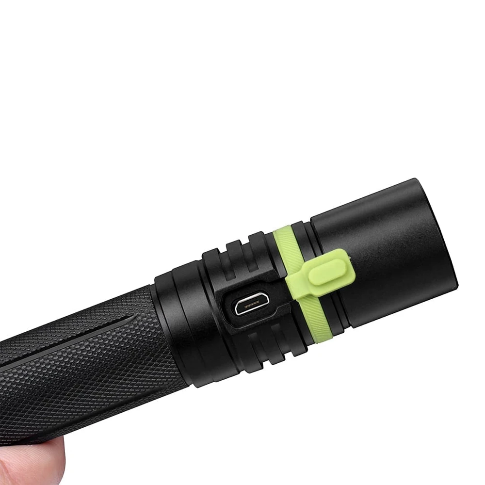 Fenix UC30 Flashlight - 1000 Lumens 2 Fenix UC30 Flashlight - 1000 Lumens - Image 2