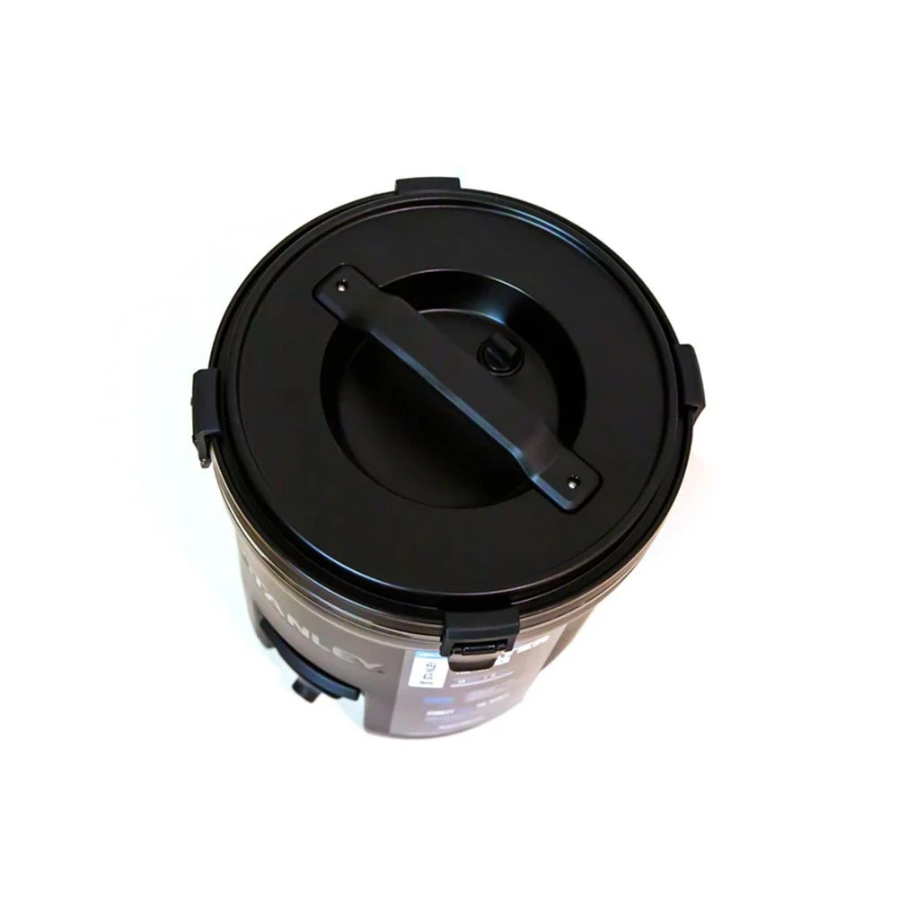 Stanley Adventure Water Jug 2 Gallon 3 Stanley Adventure Water Jug 2 Gallon - Image 3