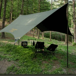 KZM Wild Field Hexa Tarp -Montanic Store lifestyle 1